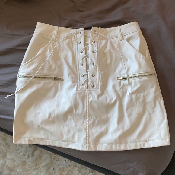 Mendocino Dresses & Skirts - White Leather Mini Skirt